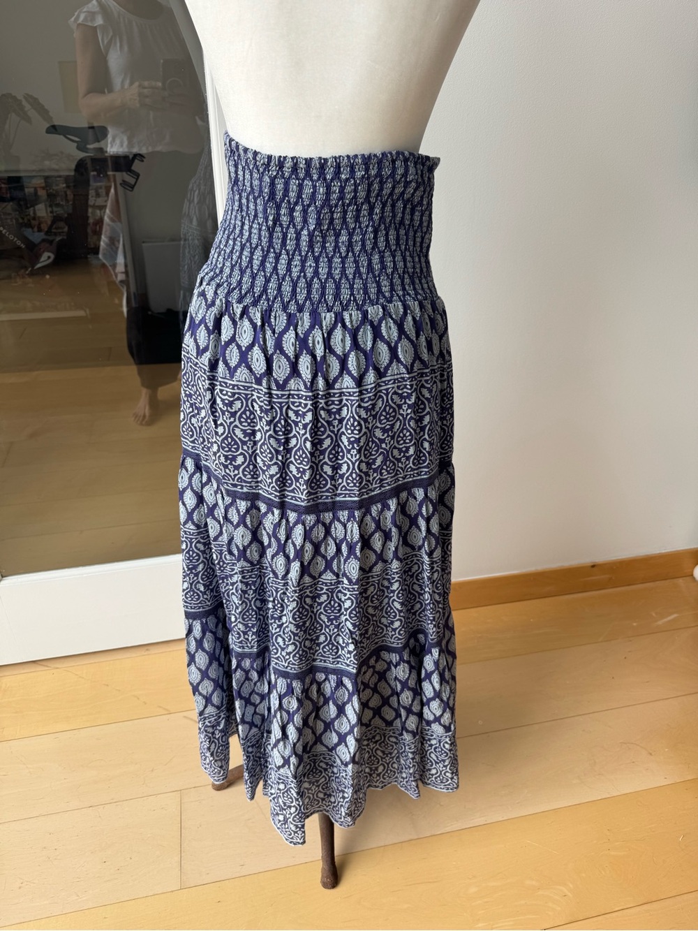 Alicia BELL maxi skirt - Picture 4 of 9